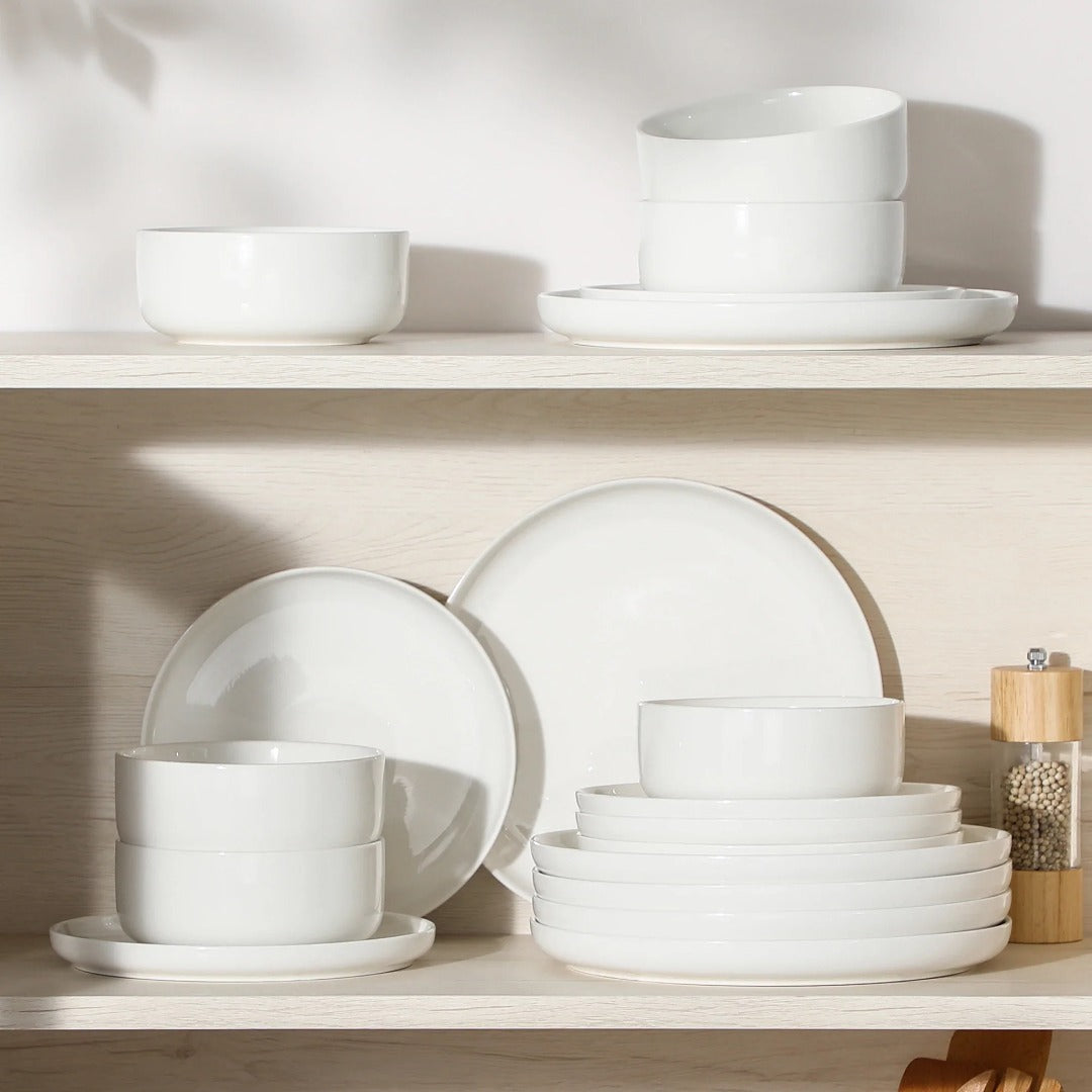 Luna Dinnerware Set