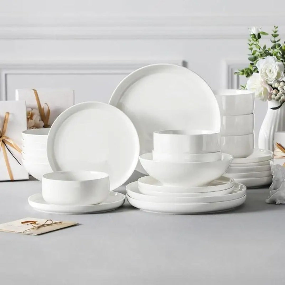 Luna Dinnerware Set