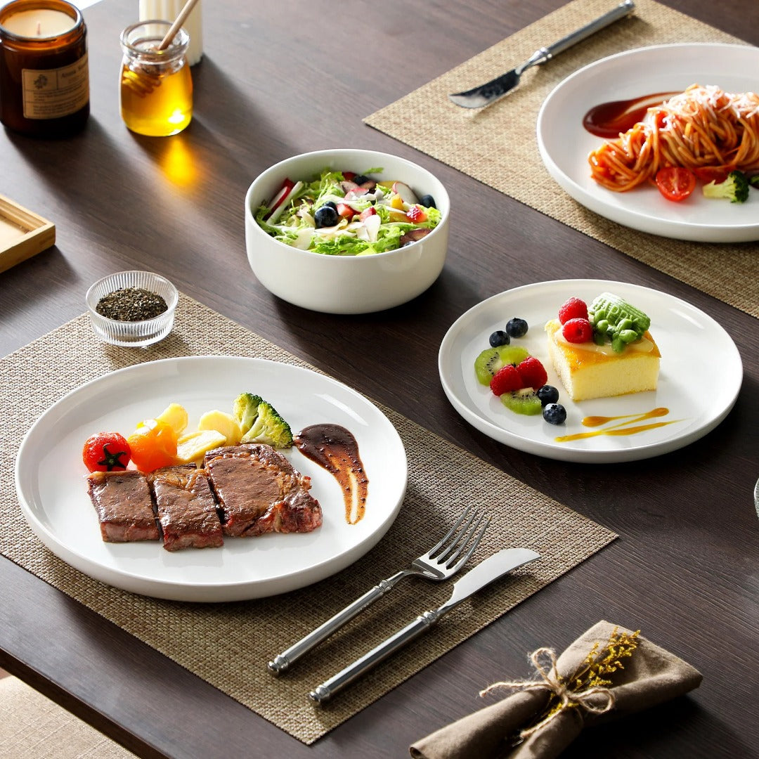 Luna Dinnerware Set