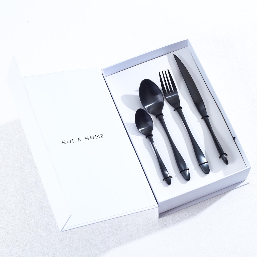 Evelyn Flatware