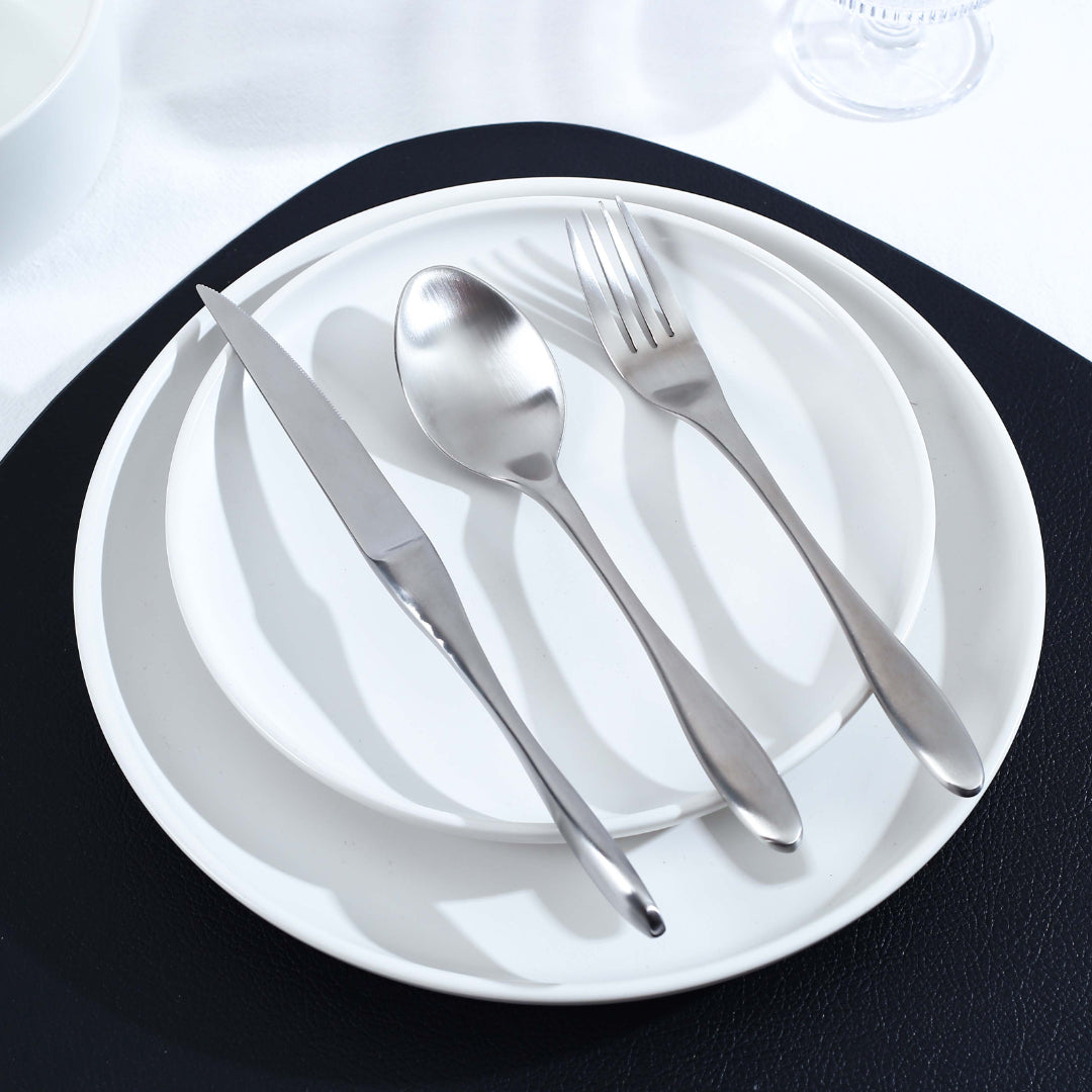 Evelyn Flatware