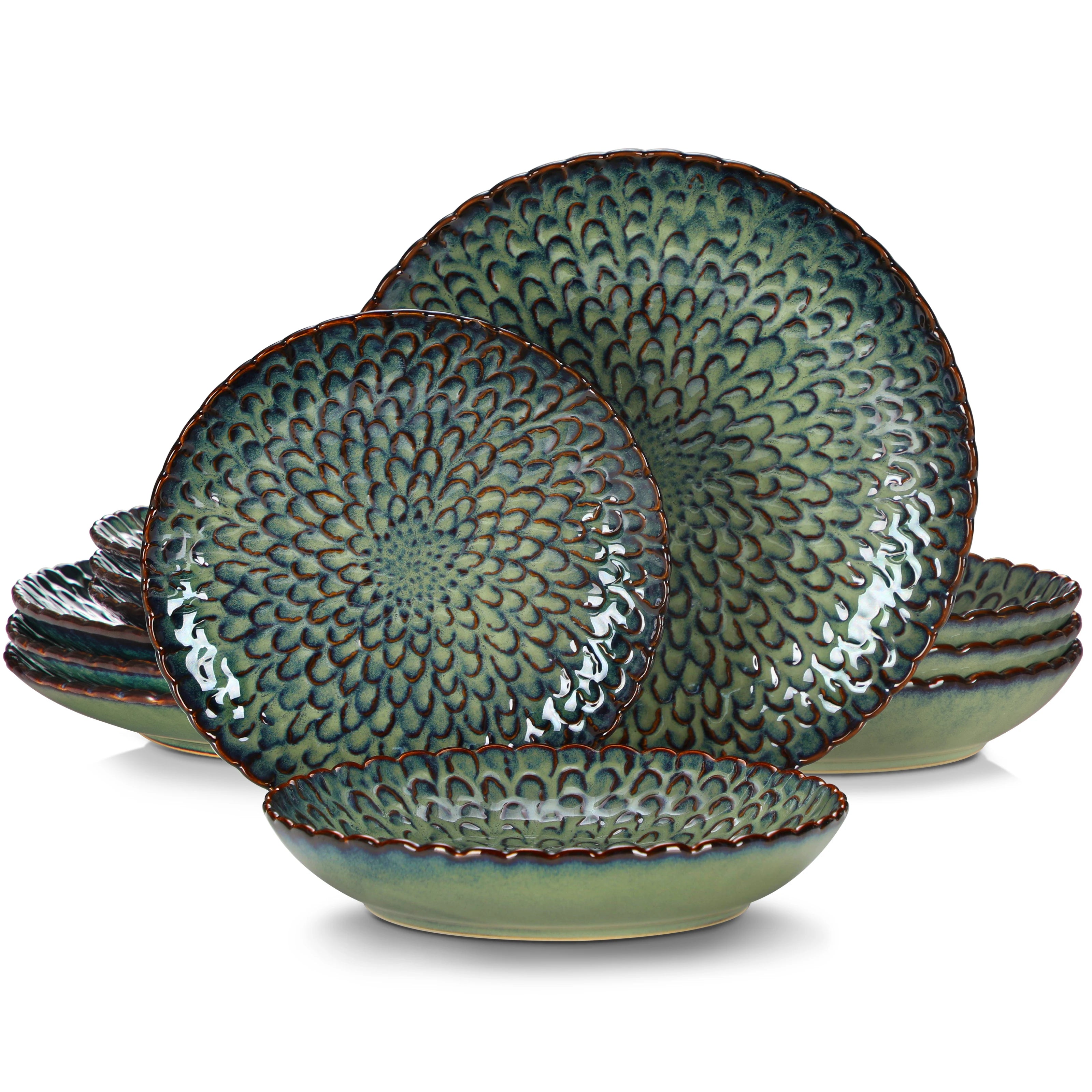 Ekaterina Dinnerware Set