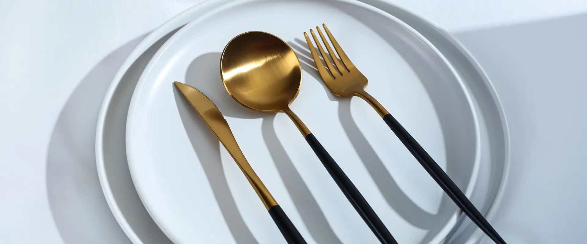 Titanium-alloy Plated 18/10 Stainless Steel